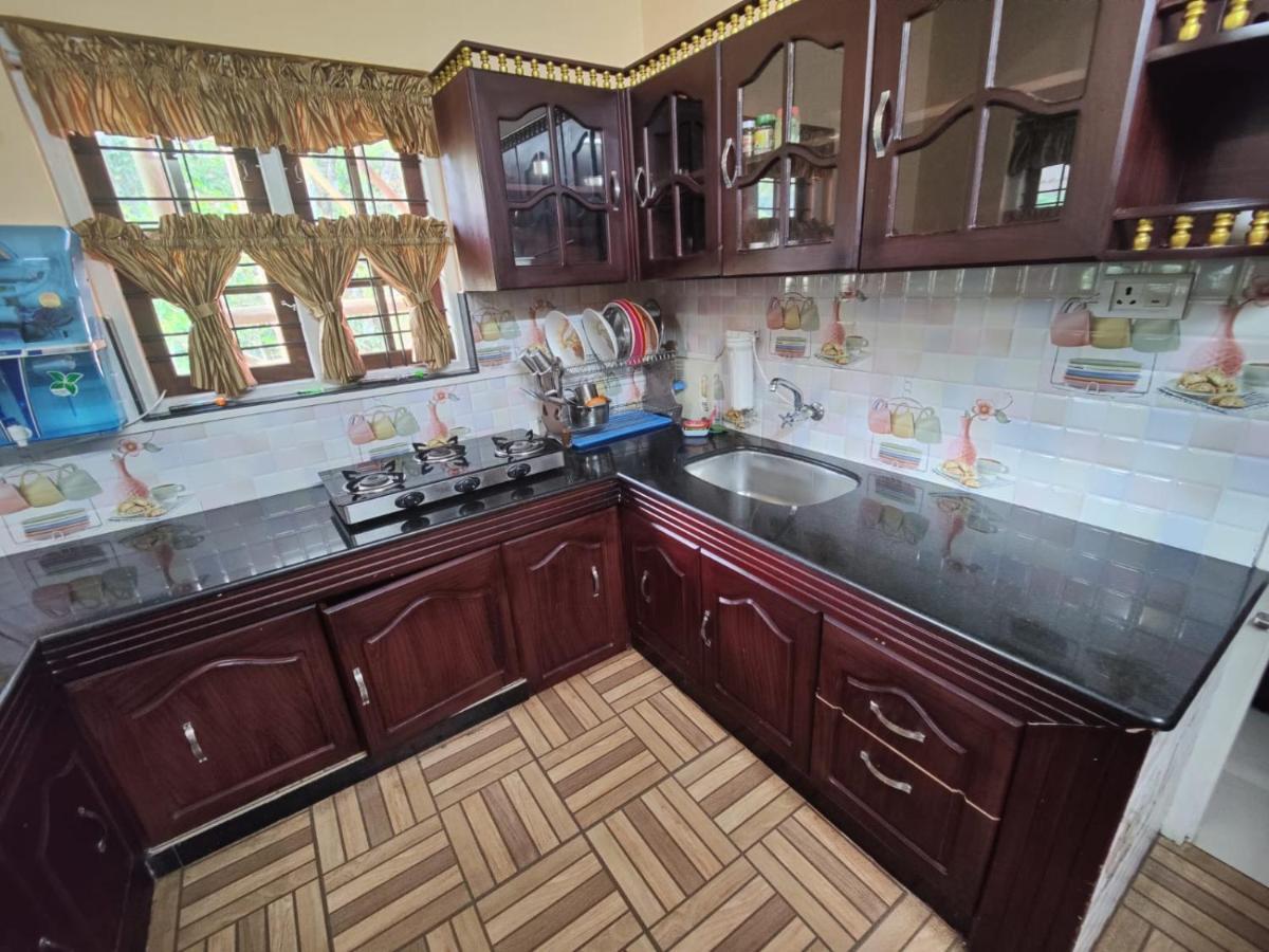 Mangalappillil Homestay Муннар Екстер'єр фото